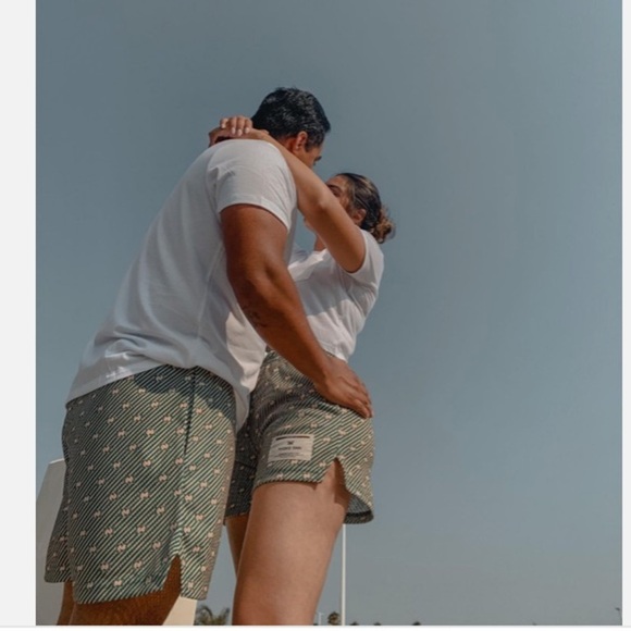 RYOKO RAIN SHORTS - All-over Logo Mesh Basketball Unisex Adult Small Streetwear - Picture 3 of 15